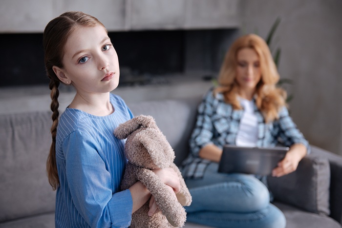 How Is Social Media Affecting Kids During A Divorce?